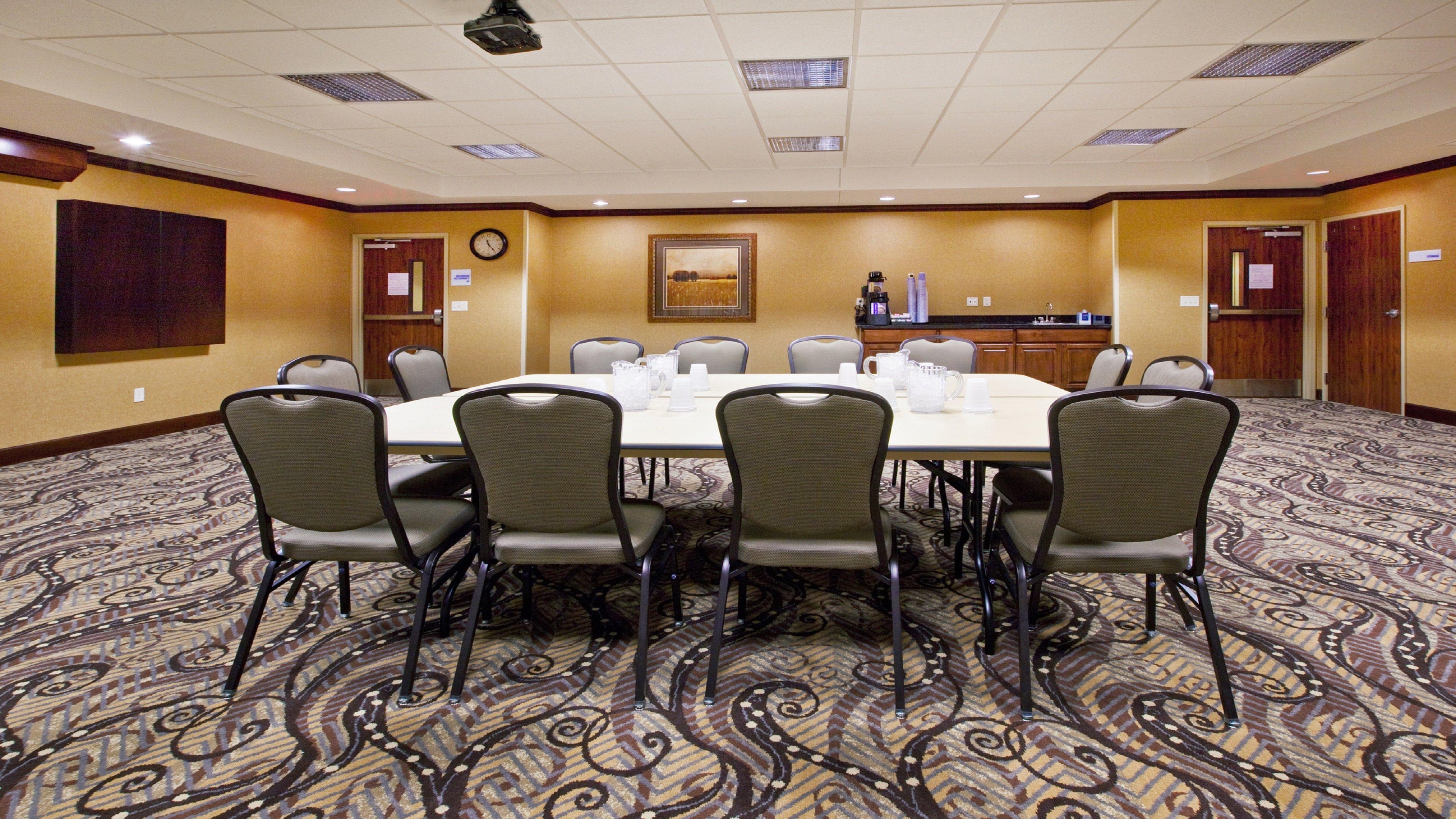 Holiday Inn Express & Suites Sioux Falls Southwest By Ihg Esterno foto